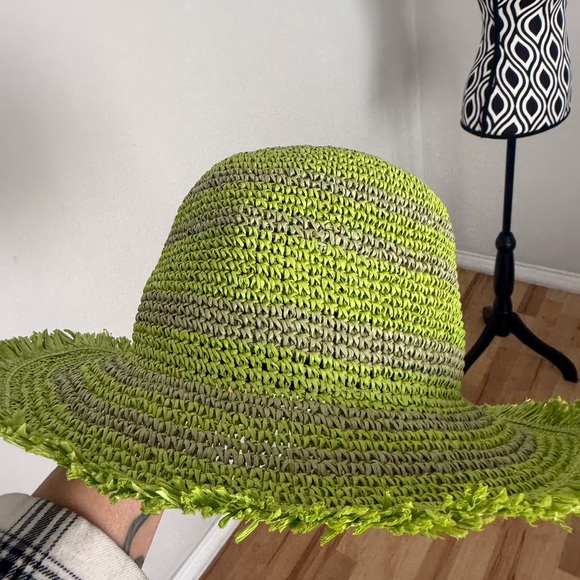 NWT rag & bone Frills Rollable Bucket Hat in Lime/Citron Green Size S/M - Picture 15 of 15